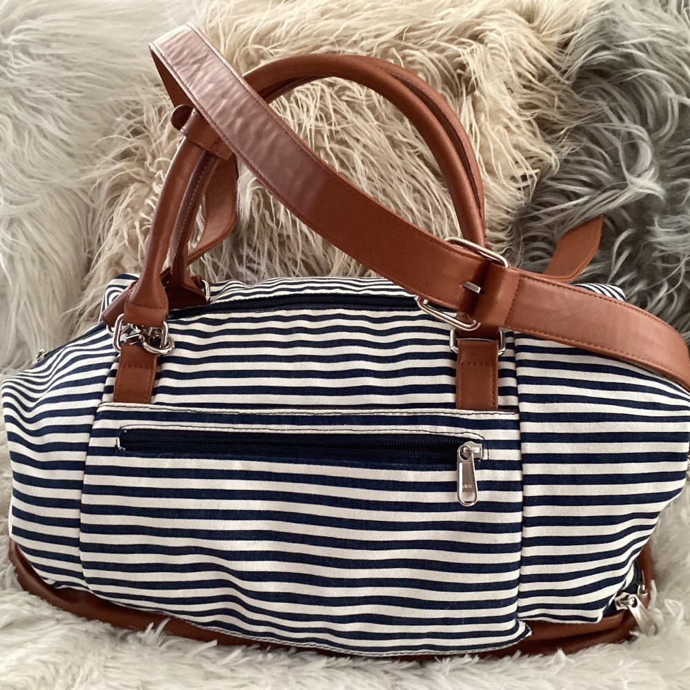 SBS Large  Crossbody Tote Bag With Zipper, Color Blue, Brown, White Preown
